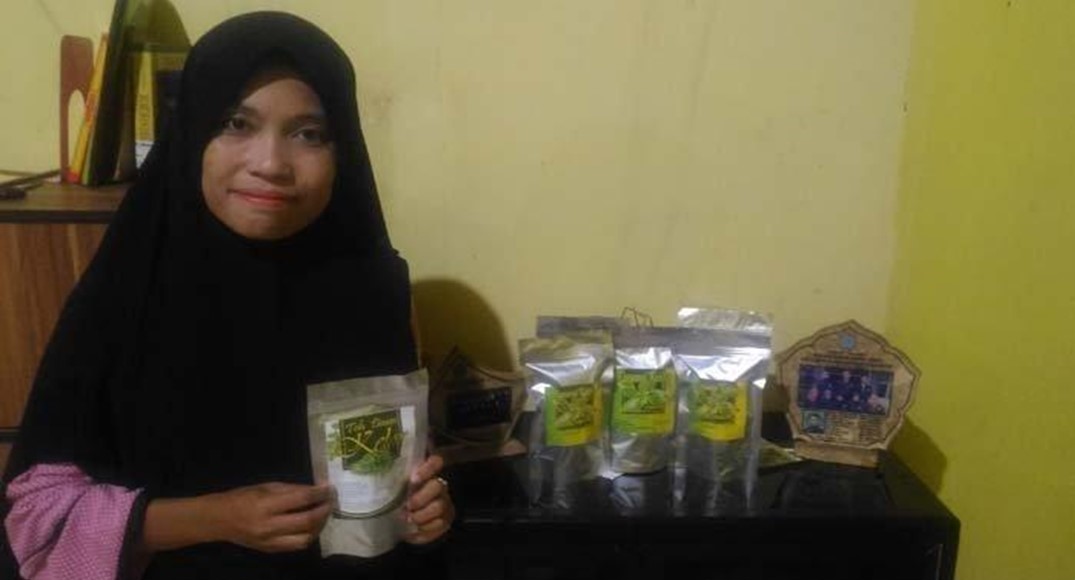 Khasiat Teh Daun Kelor Buatan Warga Lamongan Khasiat Teh Daun Kelor Buatan Warga Lamongan